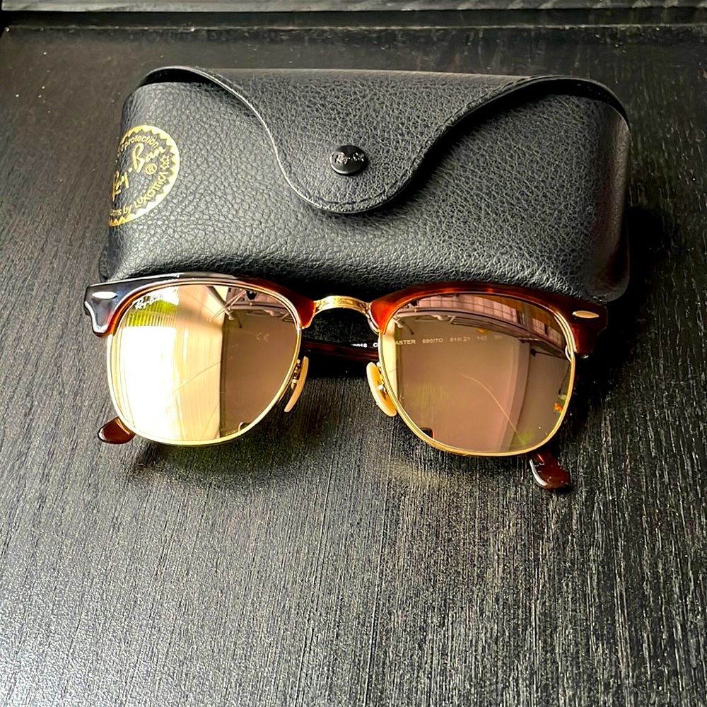RAY-BAN (RB3016) Clubmaster Sunglasses- Gradient in Tortoise 990/70 51-21mm